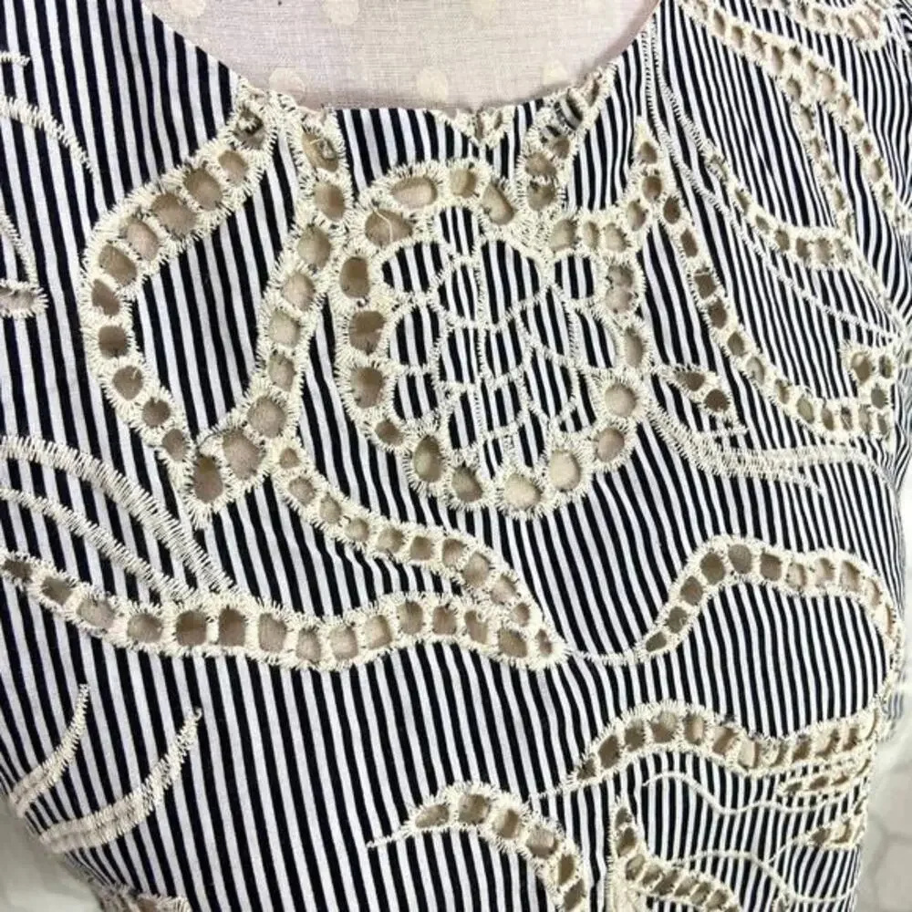 Anthropologie Matison Stone Eyelet Lace Top Size XS Blue Stripe Bell Sleeve‎